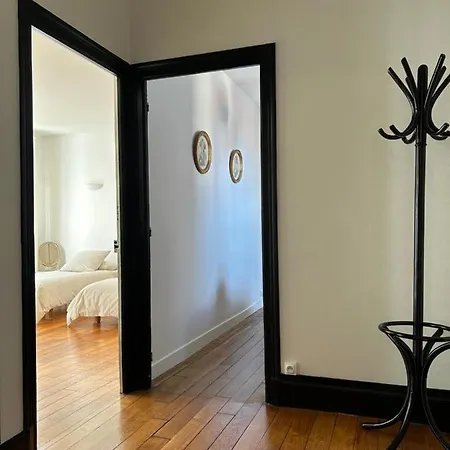 Le Lys Lägenhet Épernay